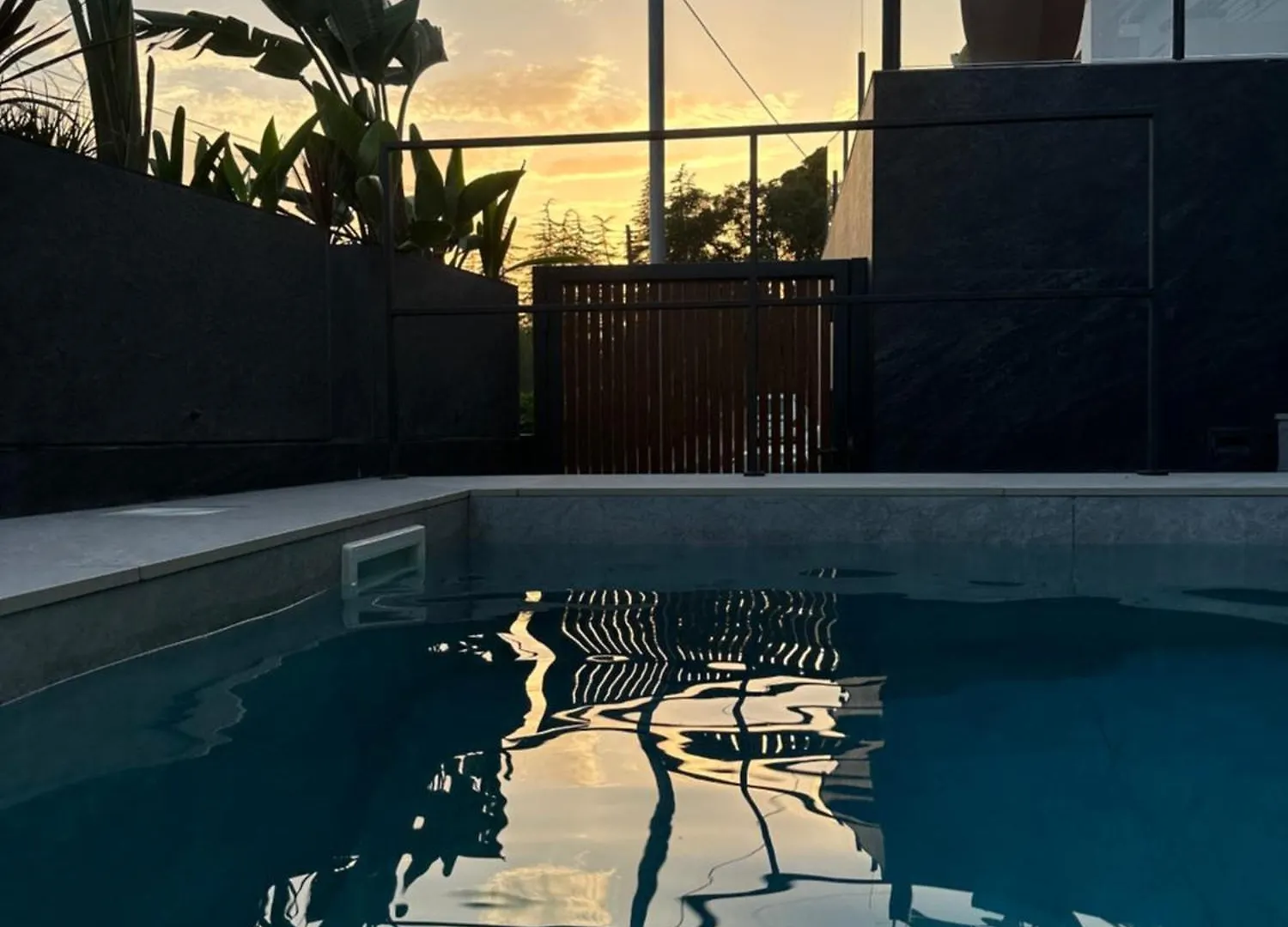 Homestay Suite En Estancia Maravillosa Y Romantica Ideal Parejas Pineda de Mar Spain